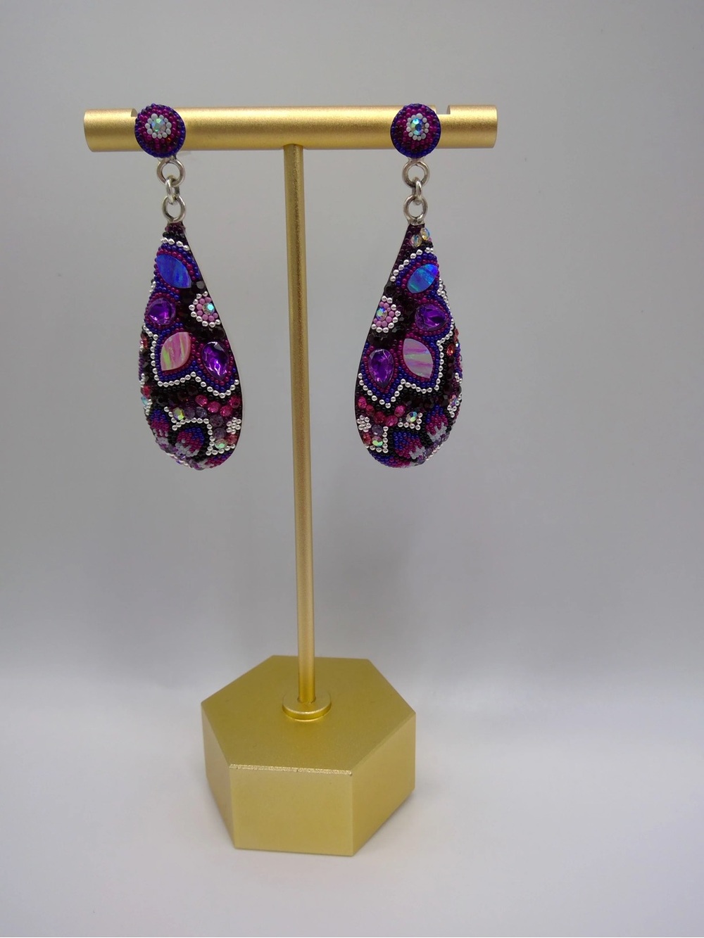 Sterling Sliver Purple Teardrop Dangle Earrings